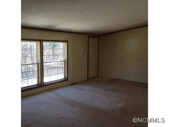 409 Gray Court - Photo 5