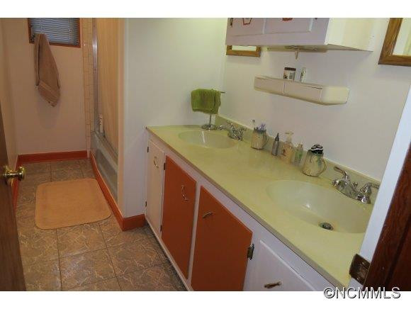 17 W. Holden Rd. - Photo 17