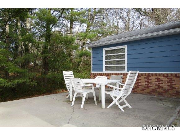 17 W. Holden Rd. - Photo 4