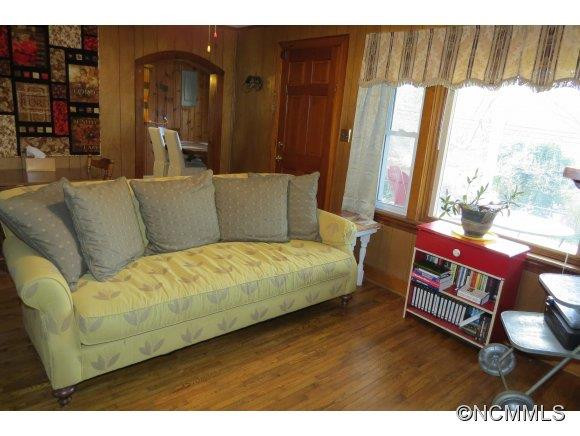 17 W. Holden Rd. - Photo 8