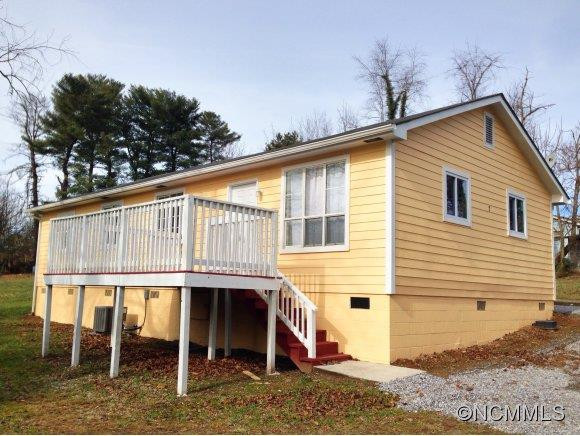 7 White Avenue