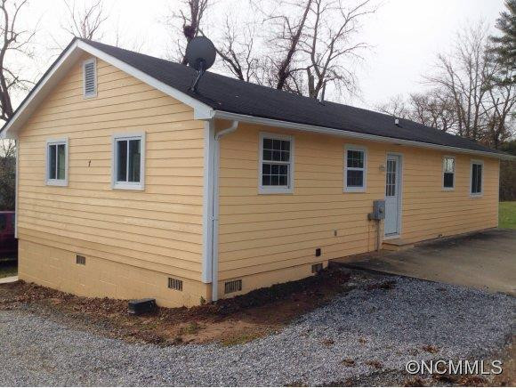 7 White Avenue - Photo 14