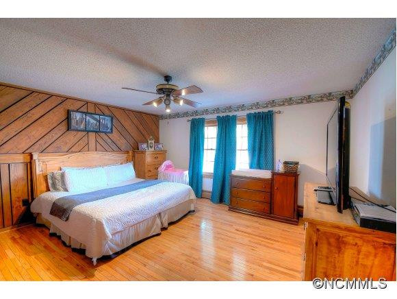 63 Sunnyfield Drive - Photo 15