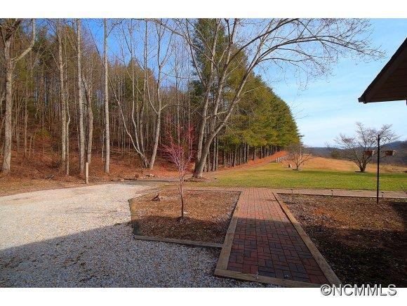63 Sunnyfield Drive - Photo 6