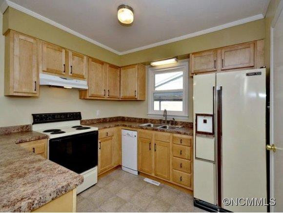 50 PLEASANT RIDGE DR. - Photo 6