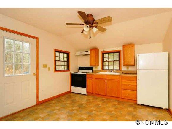 12215 Big Laurel Rd - Photo 20
