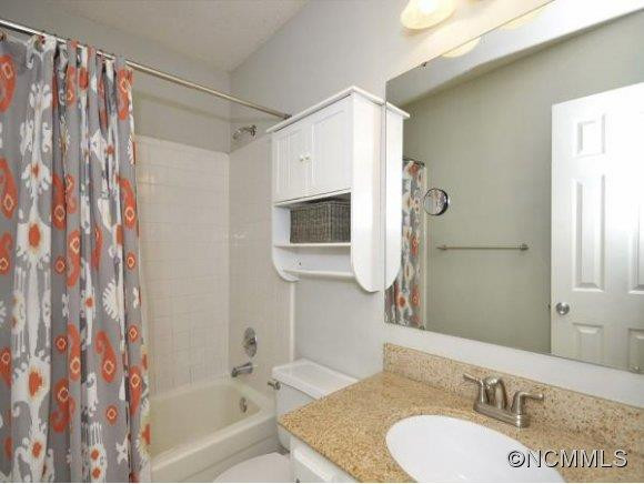 59 MOUNT CARMEL DR. - Photo 9