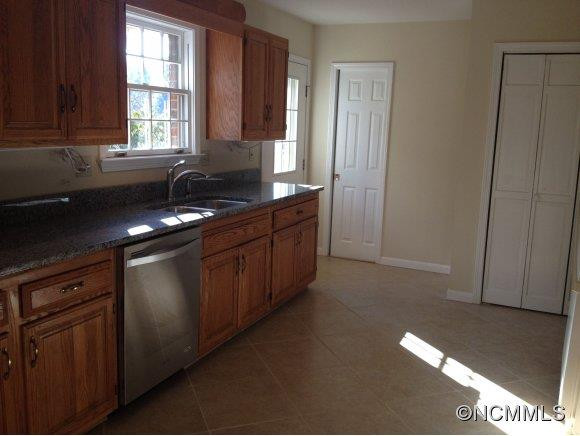 44 Pine Forest Drive - Photo 7