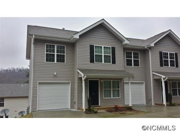 208 Alpine Ridge
