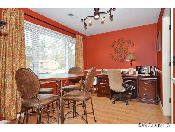 1740C Haywood Manor - Photo 4