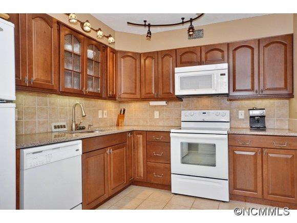 1740C Haywood Manor - Photo 5