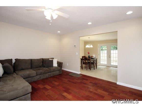 109 Glen View Road - Photo 8