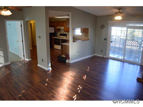 6 Countryside Drive - Photo 4