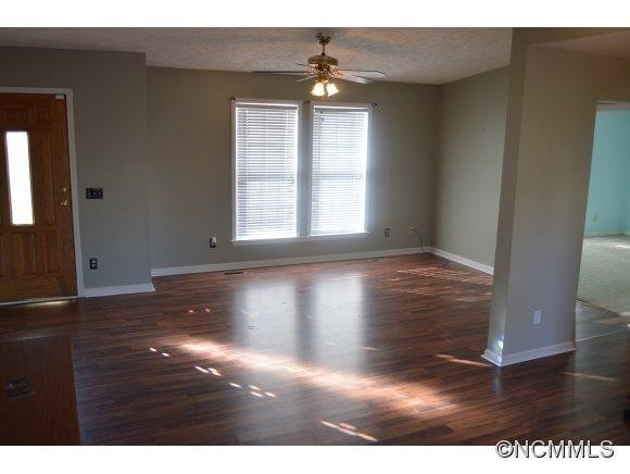 6 Countryside Drive - Photo 5