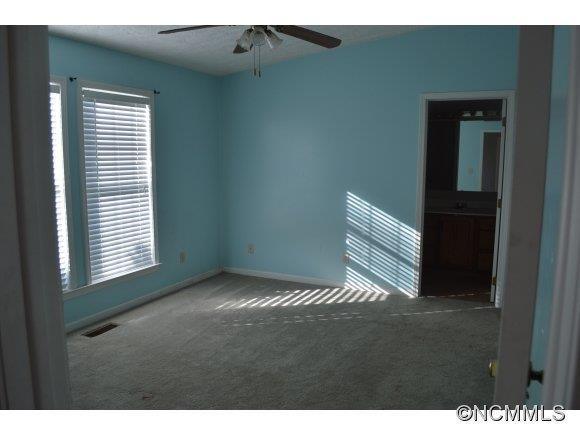 6 Countryside Drive - Photo 8