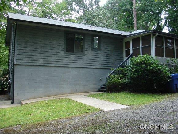 9 West Oakview Road - Photo 2