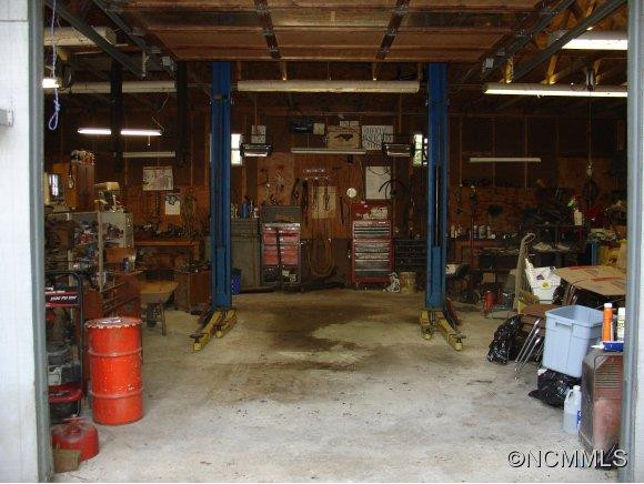 9 West Oakview Road - Photo 17