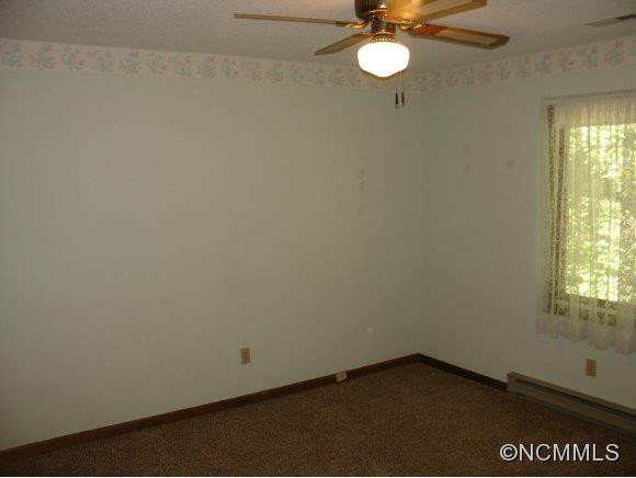 9 West Oakview Road - Photo 8