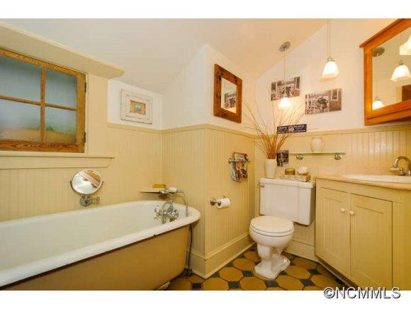 21 Chatham Road - Photo 22