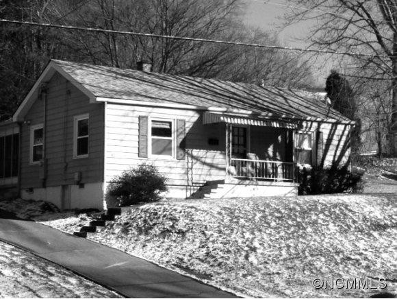 43 Johnston Blvd