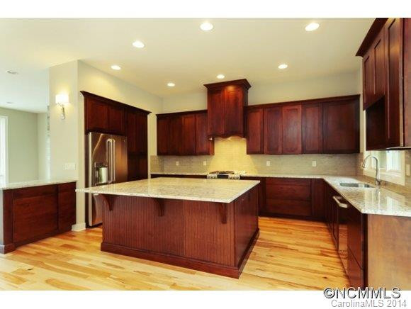 28 Macallan Lane - Photo 7
