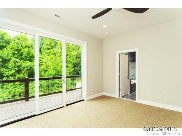 28 Macallan Lane - Photo 9