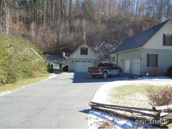 1499 Little East Fork Road - Photo 2