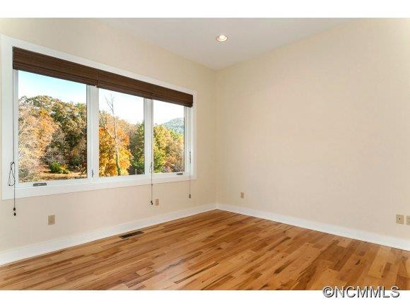22 Macallan Lane - Photo 14