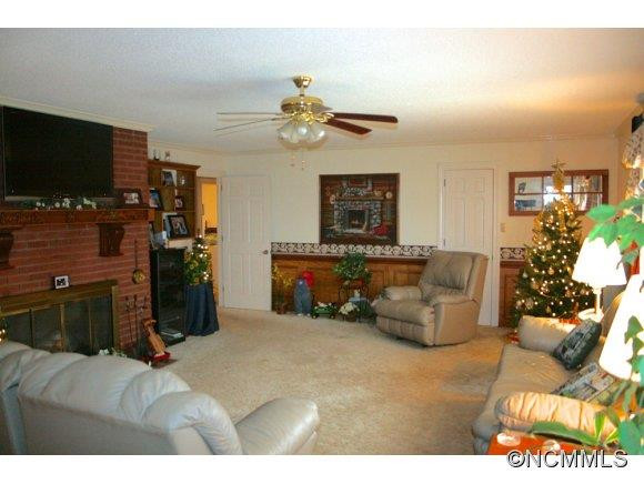 477 Dobbinsville Road - Photo 16