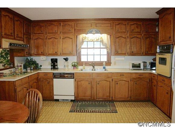 477 Dobbinsville Road - Photo 20