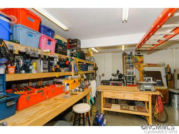 1021 Grandview Rd - Photo 19