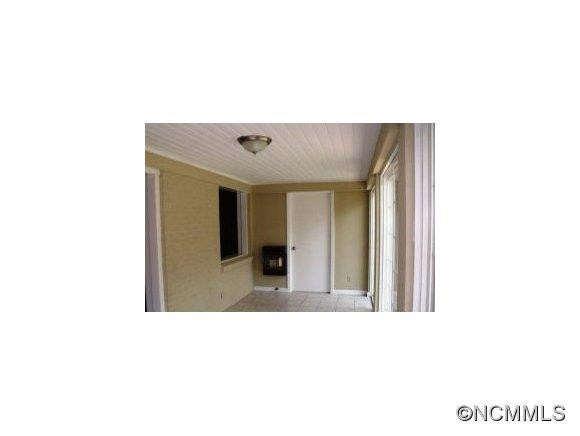 1732 Haywood Road - Photo 22