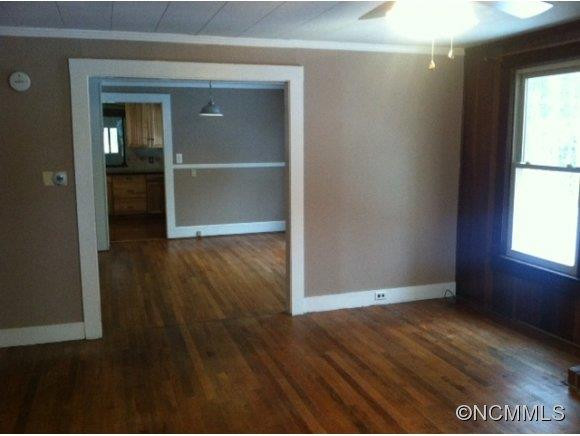 296 Good Neighbor Lane - Photo 4