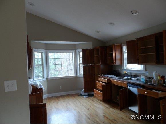 4 Ashton Drive - Photo 2
