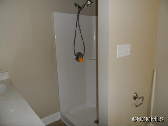 4 Ashton Drive - Photo 8