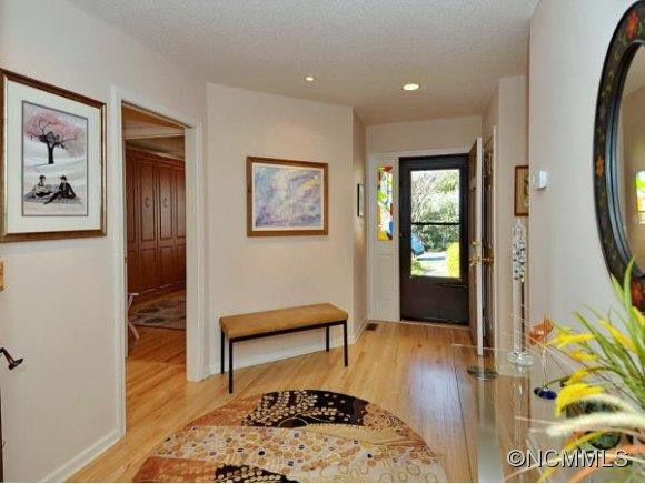 32 Clubside Drive - Photo 3