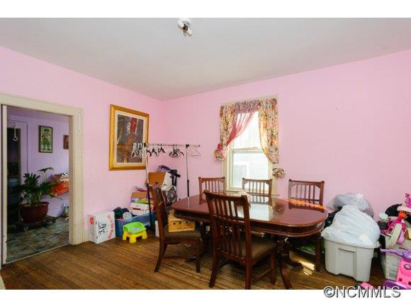 23 Robindale Avenue - Photo 12