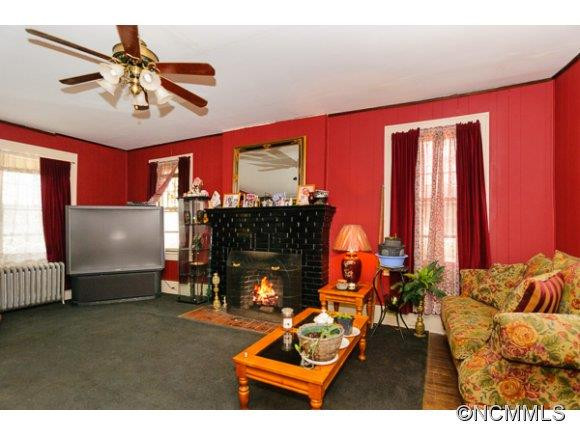23 Robindale Avenue - Photo 5