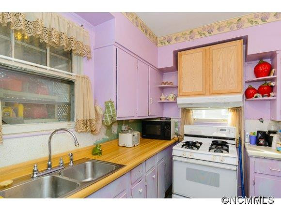 23 Robindale Avenue - Photo 8