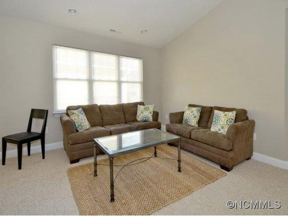 81 LITTLE FOX LN - Photo 3