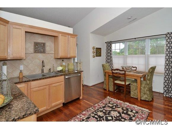 91 East  Danbury Lane - Photo 7