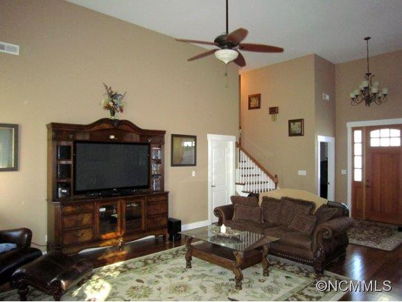 142 O'Donald Road - Photo 2