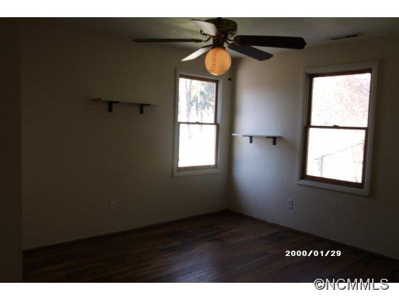 123 Locust Ct - Photo 11