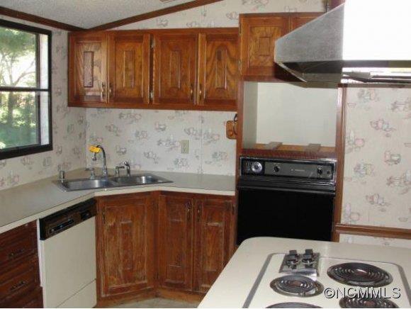 518 CAROLINA CIRCLE - Photo 7