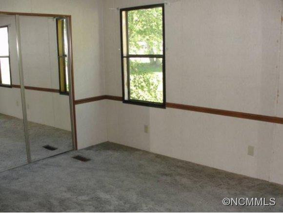 518 CAROLINA CIRCLE - Photo 8