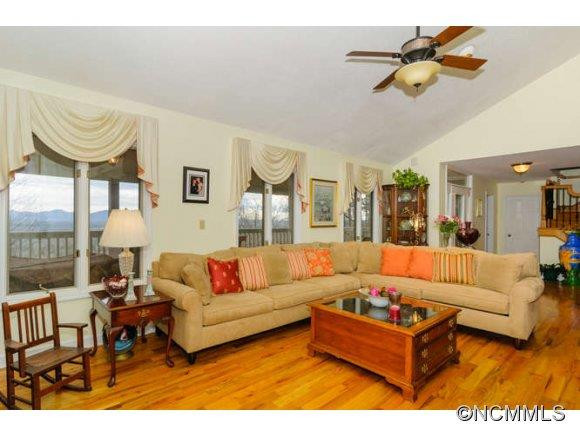 1092 High Vista Drive - Photo 5