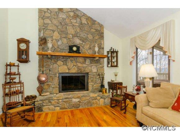 1092 High Vista Drive - Photo 6