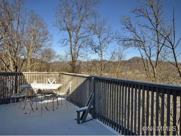 1 DELANO RD - Photo 9