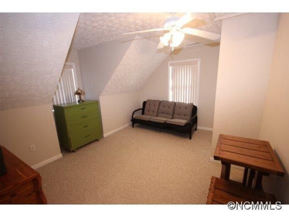 26 Smoke Tree Road - Photo 9