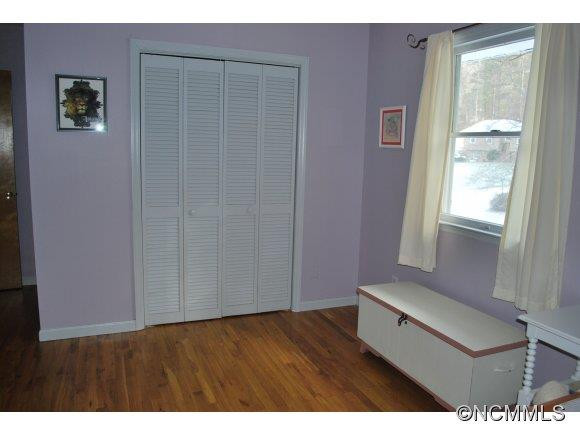 15 Mid Court - Photo 20